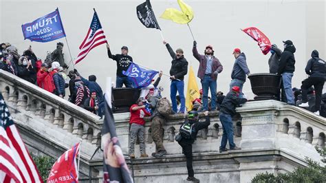 Feds: Proud Boys deployed foot soldiers in sedition plot